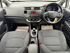 Kia Rio thumbnail