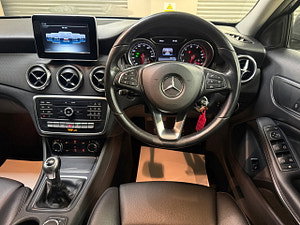 Mercedes-Benz GLA thumbnail