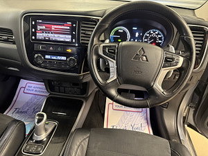 Mitsubishi Outlander thumbnail