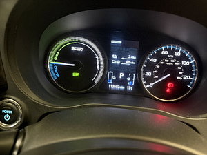 Mitsubishi Outlander thumbnail