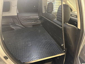 Mitsubishi Outlander thumbnail