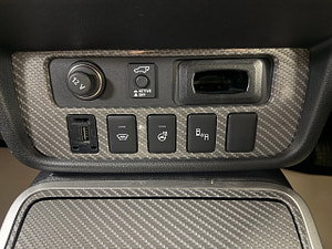 Mitsubishi Outlander thumbnail
