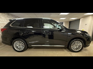 Mitsubishi Outlander thumbnail