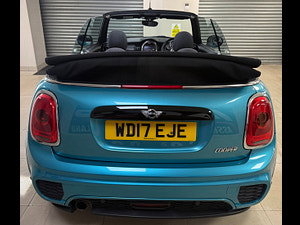MINI Convertible thumbnail