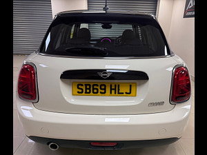 MINI Cooper thumbnail