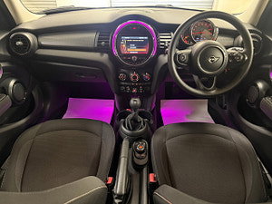 MINI Cooper thumbnail
