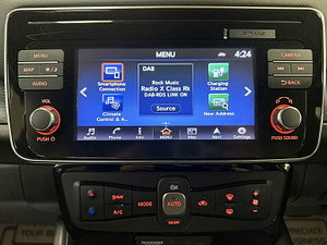 Nissan Leaf thumbnail