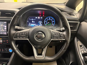 Nissan Leaf thumbnail