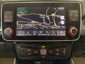 Nissan Leaf thumbnail