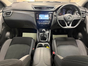 Nissan Qashqai thumbnail