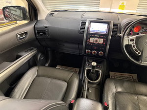 Nissan X-Trail thumbnail