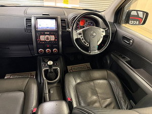 Nissan X-Trail thumbnail