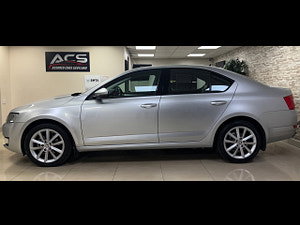 Skoda Octavia thumbnail