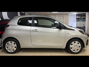 Peugeot 108 thumbnail