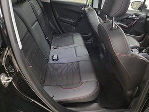 Peugeot 2008 thumbnail