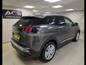 Peugeot 3008 thumbnail
