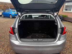 Peugeot 308 thumbnail