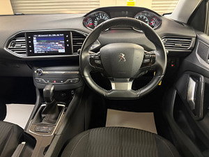 Peugeot 308 SW thumbnail