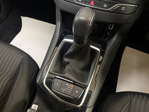 Peugeot 308 SW thumbnail