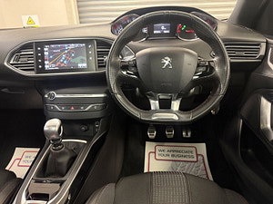 Peugeot 308 SW thumbnail