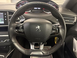 Peugeot 308 SW thumbnail