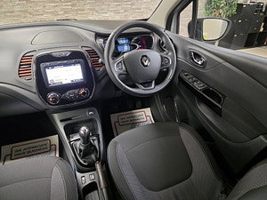 Renault Captur thumbnail