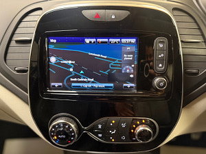 Renault Captur thumbnail