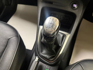 Renault Captur thumbnail
