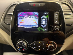 Renault Captur thumbnail