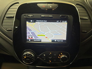 Renault Captur thumbnail