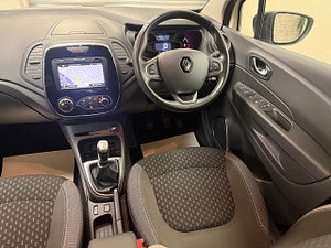 Renault Captur thumbnail