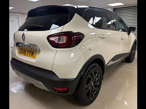 Renault Captur thumbnail