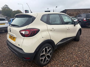 Renault Captur thumbnail