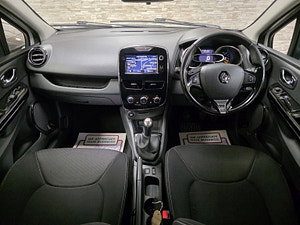 Renault Clio thumbnail