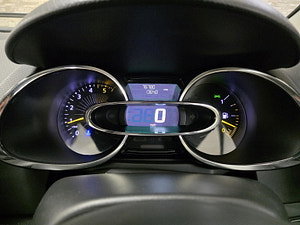 Renault Clio thumbnail