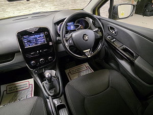 Renault Clio thumbnail