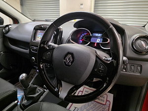 Renault Clio thumbnail