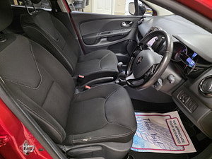 Renault Clio thumbnail