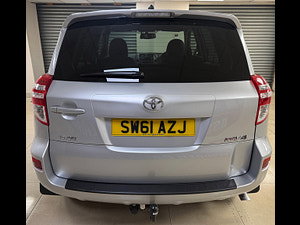 Toyota RAV4 thumbnail