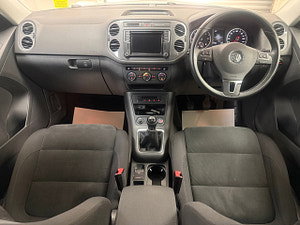 Volkswagen Tiguan thumbnail