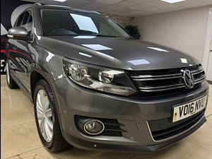 Volkswagen Tiguan thumbnail