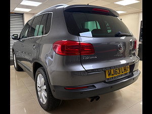Volkswagen Tiguan thumbnail