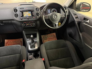 Volkswagen Tiguan thumbnail