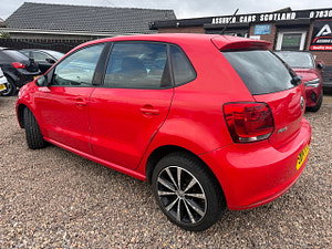 Volkswagen Polo thumbnail