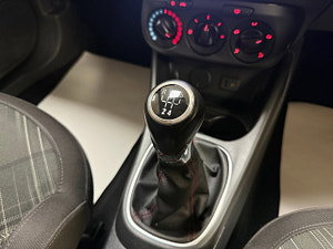 Vauxhall Corsa thumbnail