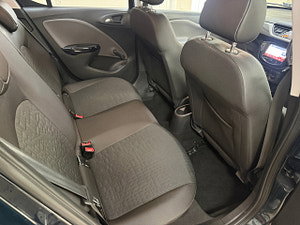 Vauxhall Corsa thumbnail