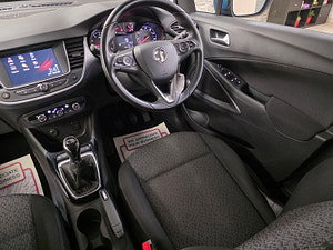 Vauxhall Crossland X thumbnail