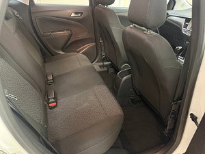 Vauxhall Crossland X thumbnail
