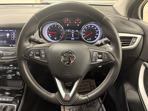 Vauxhall Astra thumbnail