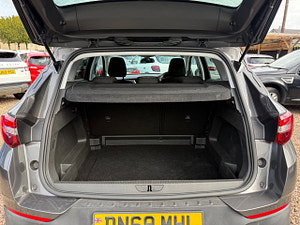 Vauxhall Grandland X thumbnail